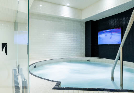 Whirlpool in the men's locker room at the Toronto Athletic Club